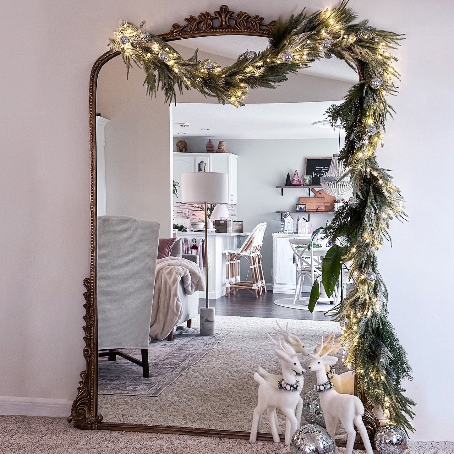 Decor Hut| Cypress Winter Garland with 100 LEDs