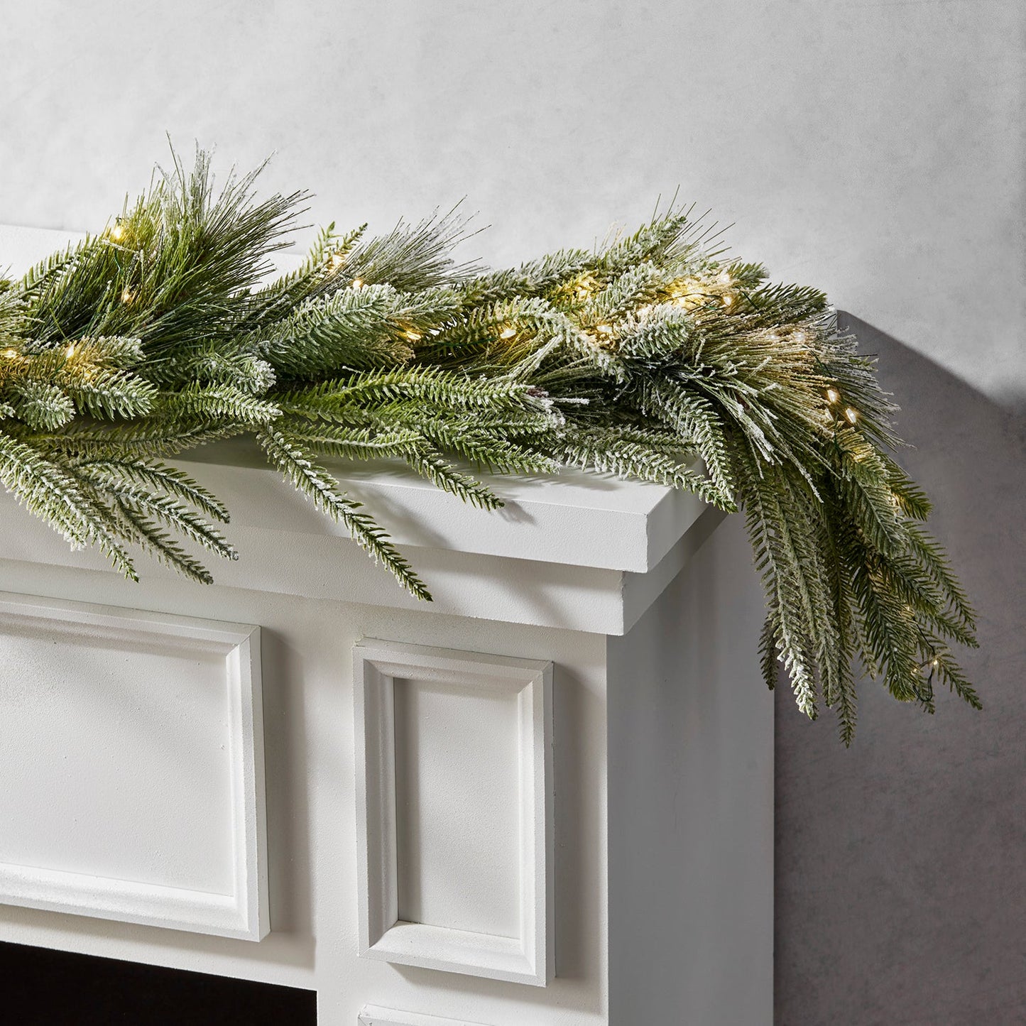 Decor Hut| Cypress Winter Garland with 100 LEDs